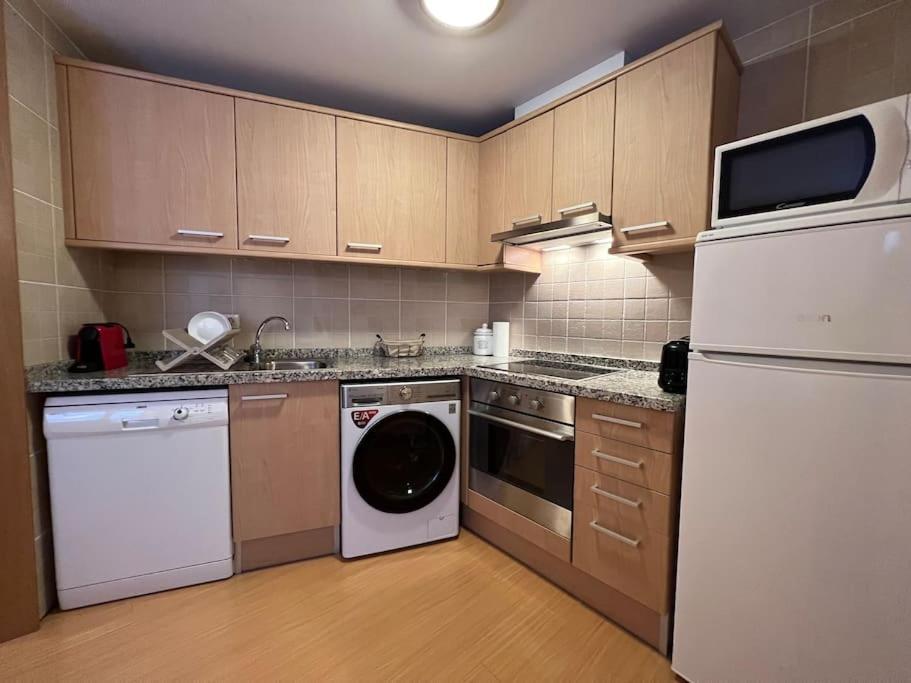 Apartamento Hasta 4 Pax Con Terraza- Nº Hut 08258 Soldeu Exterior foto